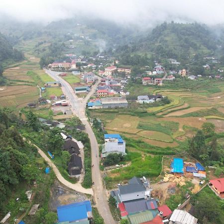 Higland Homestay Bac Ha Exterior foto